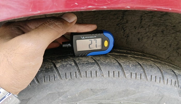 2011 Hyundai i20 SPORTZ (O) 1.2, Petrol, Manual, 77,100 km, tyre