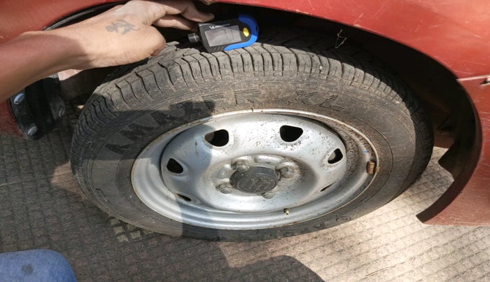 2012 Maruti Zen Estilo LXI, Petrol, Manual, 25,312 km, tyre