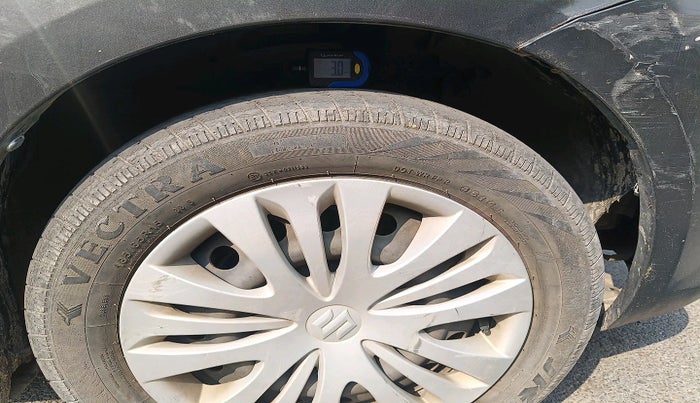 2014 Maruti Ertiga VXI, Petrol, Manual, 52,104 km, tyre