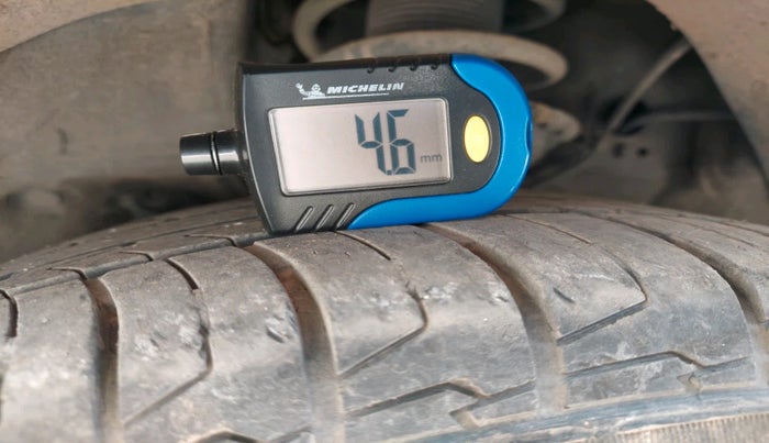 2017 Hyundai Creta SX PLUS AT 1.6 PETROL, Petrol, Automatic, 70,616 km, tyre