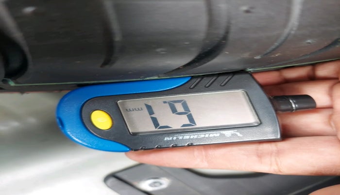 2017 Hyundai Creta SX PLUS AT 1.6 PETROL, Petrol, Automatic, 70,616 km, tyre