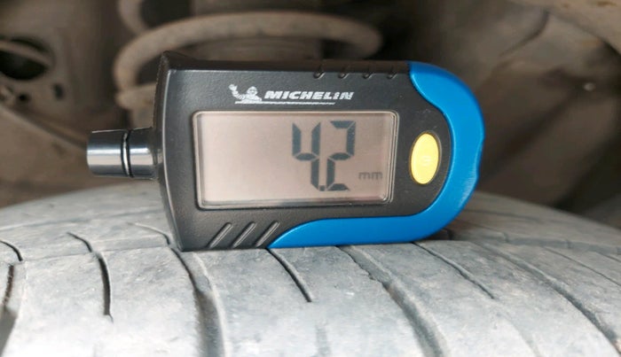 2017 Hyundai Creta SX PLUS AT 1.6 PETROL, Petrol, Automatic, 70,616 km, tyre