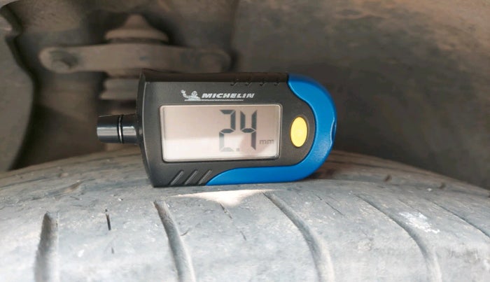 2017 Hyundai Creta SX PLUS AT 1.6 PETROL, Petrol, Automatic, 70,616 km, tyre