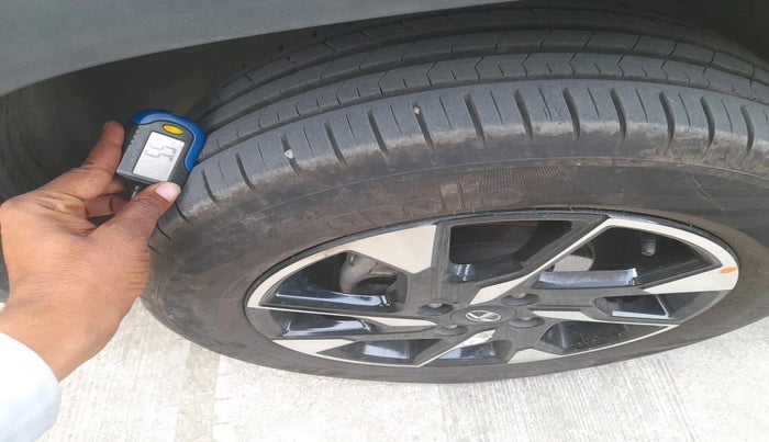 2023 Tata PUNCH CREATIVE  AMT, Petrol, Automatic, 15,840 km, tyre