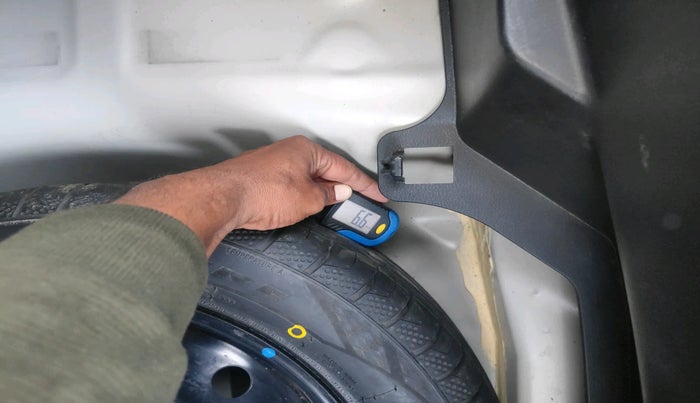 2024 Maruti FRONX SIGMA 1.2 MT, Petrol, Manual, 10,942 km, tyre