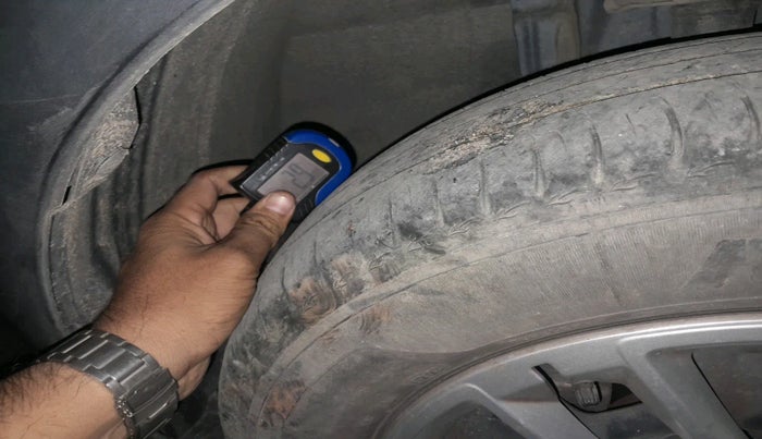 2023 Renault TRIBER RXT, Petrol, Manual, 23,011 km, tyre