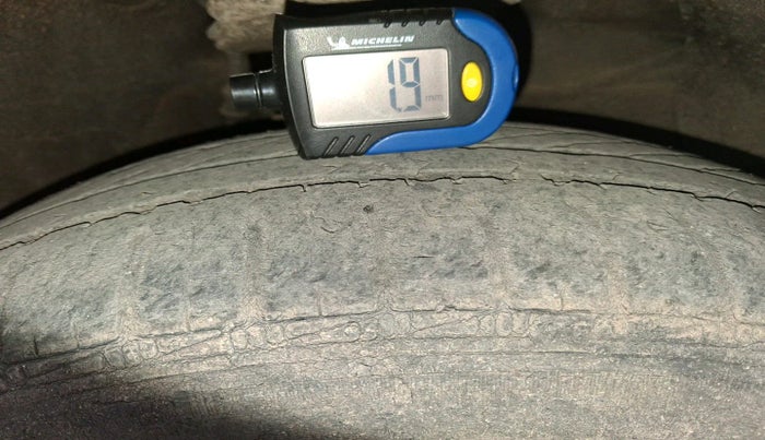 2016 Hyundai Grand i10 SPORTZ 1.2 KAPPA VTVT, Petrol, Manual, 42,984 km, tyre