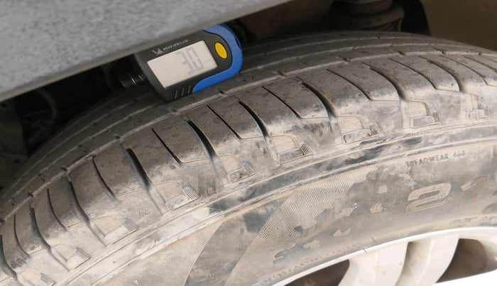 2023 Mahindra BOLERO NEO N10 R, Diesel, Manual, 49,213 km, tyre