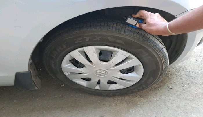 2012 Maruti Swift Dzire VXI, Petrol, Manual, 89,933 km, tyre