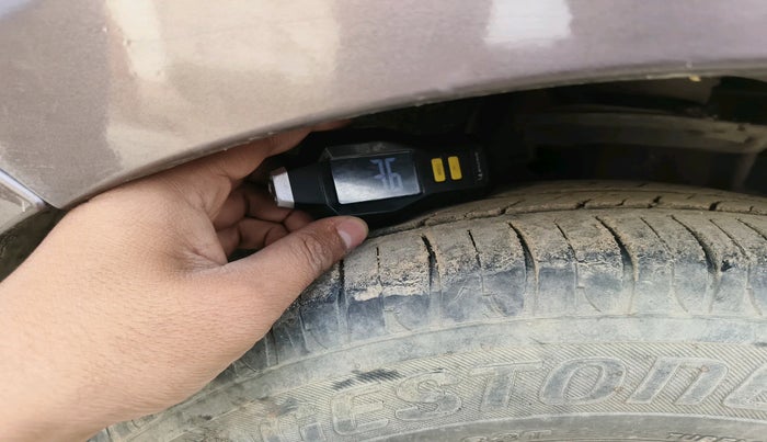 2017 Tata Tiago XZ PETROL, Petrol, Manual, 72,119 km, tyre