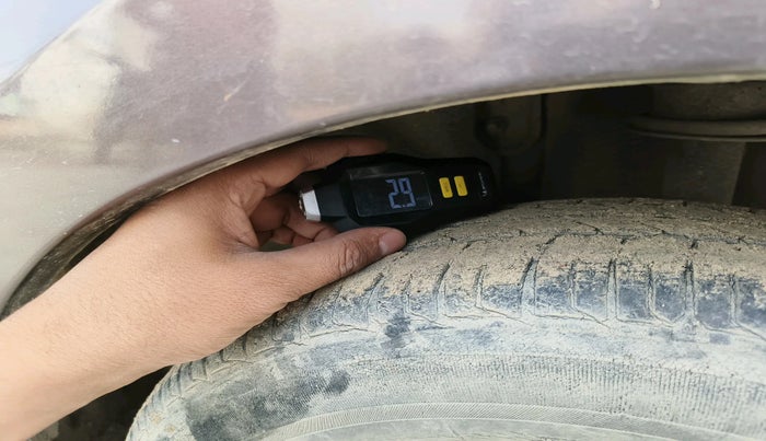 2017 Tata Tiago XZ PETROL, Petrol, Manual, 72,119 km, tyre