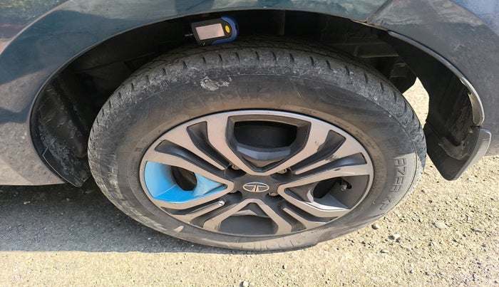 2022 Tata TIGOR EV XZ PLUS, Electric, Automatic, 77,437 km, tyre