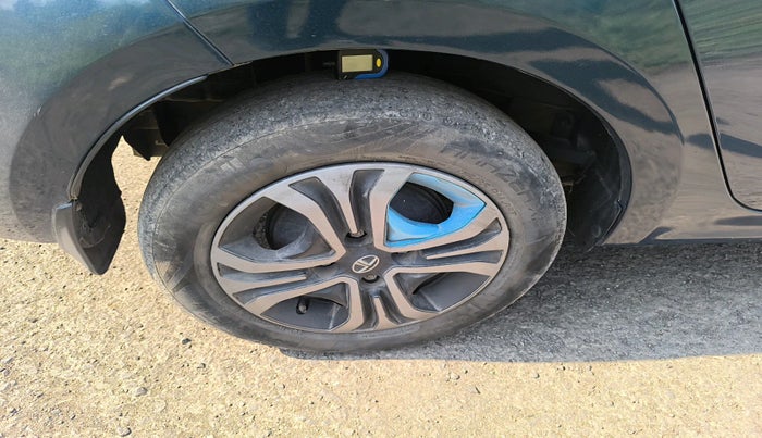 2022 Tata TIGOR EV XZ PLUS, Electric, Automatic, 77,437 km, tyre