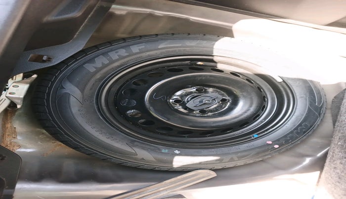 2018 Maruti Baleno DELTA CVT PETROL 1.2, Petrol, Automatic, 31,883 km, tyre