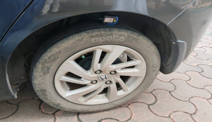 2017 Honda Jazz 1.2L I-VTEC V AT, Petrol, Automatic, 76,010 km, tyre