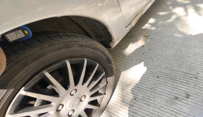 2012 Ford Figo EXI 1.4 DIESEL, Diesel, Manual, 1,37,964 km, tyre