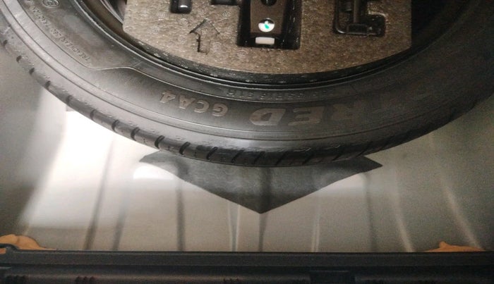 2023 Skoda SLAVIA STYLE 1.5L TSI DSG, Petrol, Automatic, 3,798 km, tyre