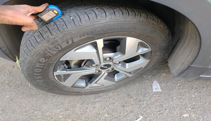 2021 KIA SONET HTX 1.5 AT, Diesel, Automatic, 63,858 km, tyre