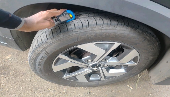 2021 KIA SONET HTX 1.5 AT, Diesel, Automatic, 63,858 km, tyre