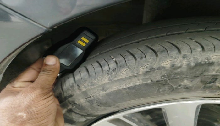 2023 Honda Amaze 1.2L I-VTEC VX, Petrol, Manual, 18,003 km, tyre