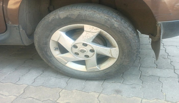 2013 Renault Duster 110 PS RXZ DIESEL, Diesel, Manual, 78,248 km, tyre