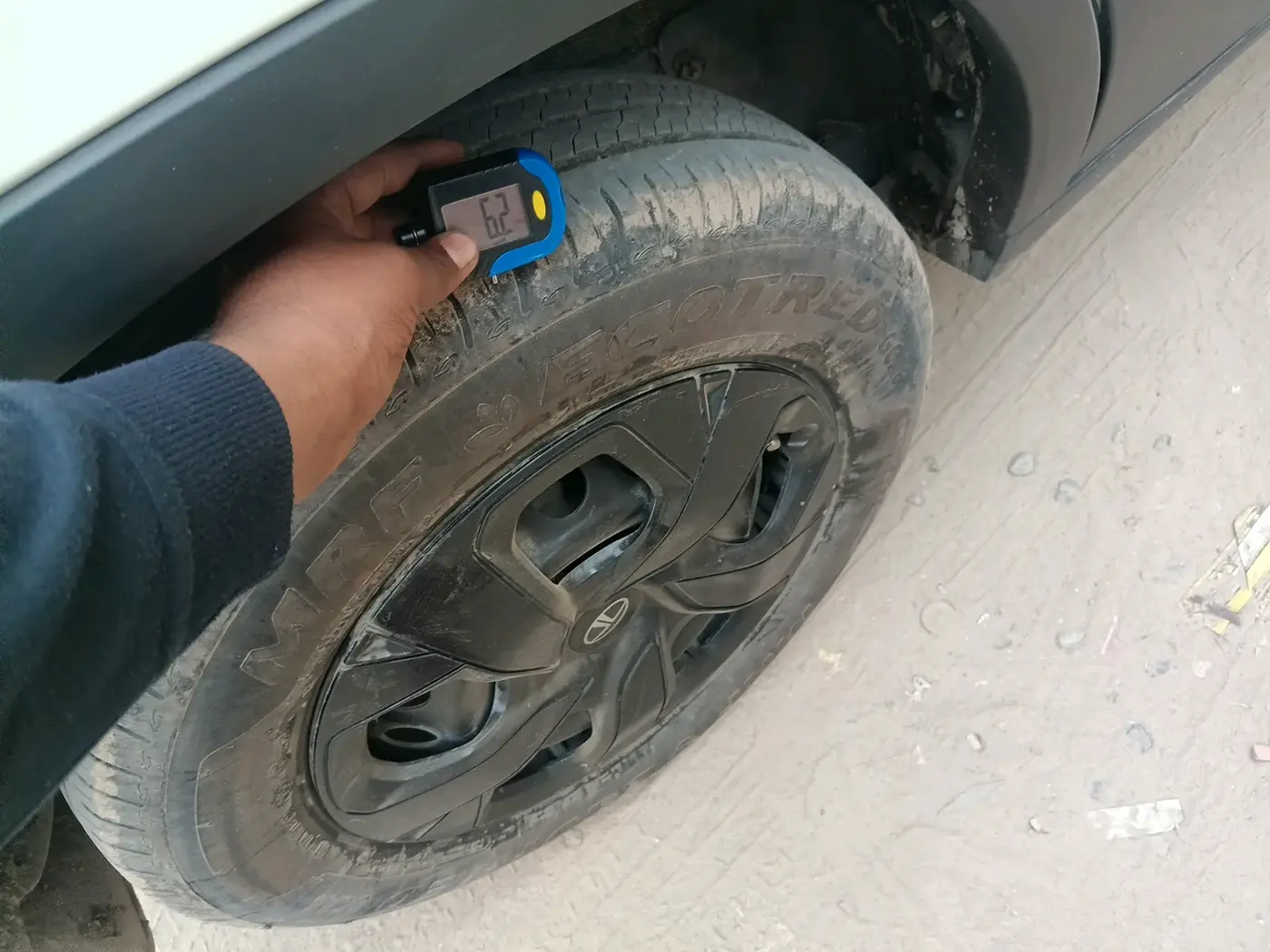 2025 Tata PUNCH Adventure Plus iCNG, Petrol, Manual, 2,947 km, tyre