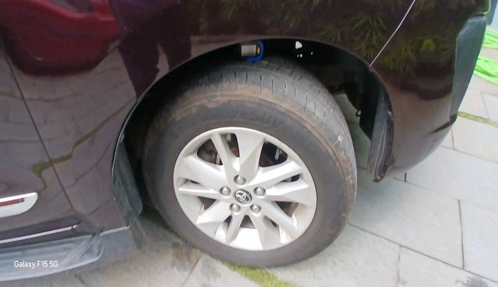 2018 Toyota Innova Crysta 2.8 GX AT 8 STR, Diesel, Automatic, 1,91,890 km, tyre