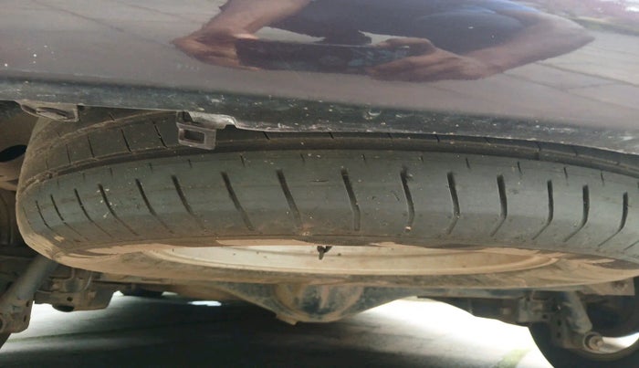 2018 Toyota Innova Crysta 2.8 GX AT 8 STR, Diesel, Automatic, 1,91,890 km, tyre