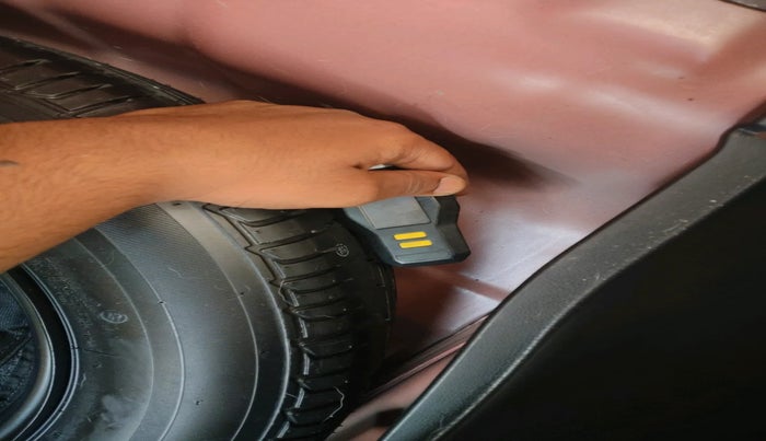 2020 Hyundai Elite i20 SPORTZ PLUS 1.2, Petrol, Manual, 48,495 km, tyre