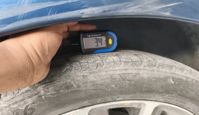 2018 Maruti Ciaz ALPHA DIESEL 1.3, Diesel, Manual, 2,44,064 km, tyre