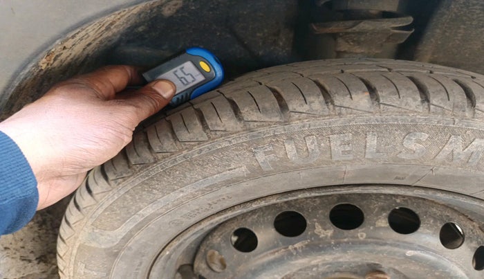 2020 Renault Kwid RXL, Petrol, Manual, 22,000 km, tyre