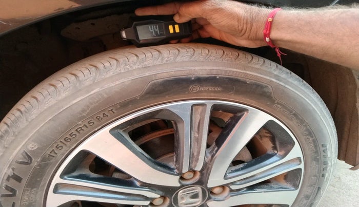 2023 Honda Amaze 1.2L I-VTEC VX, Petrol, Manual, 35,859 km, tyre