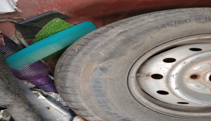 2010 Maruti Alto LXI, Petrol, Manual, 96,614 km, tyre