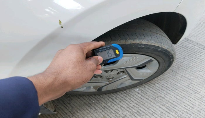 2021 Hyundai AURA S 1.2 AMT, Petrol, Automatic, 48,711 km, tyre