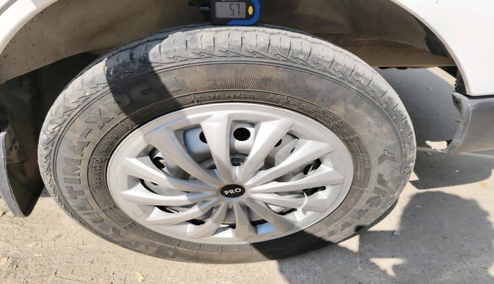 2023 Maruti Eeco 5 STR AC, Petrol, Manual, 22,005 km, tyre