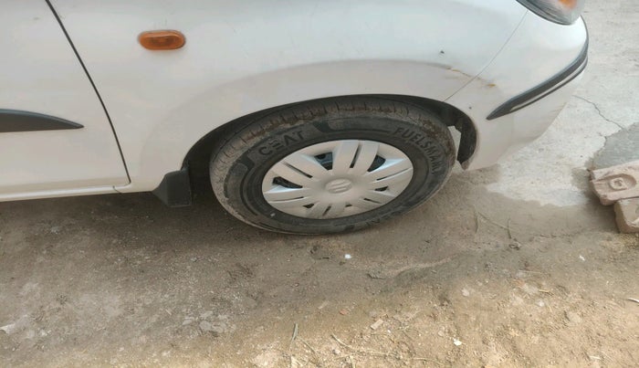 2022 Maruti Alto VXI, Petrol, Manual, 6,881 km, tyre