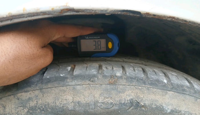 2018 Tata Tiago XT PETROL, Petrol, Manual, 72,643 km, tyre