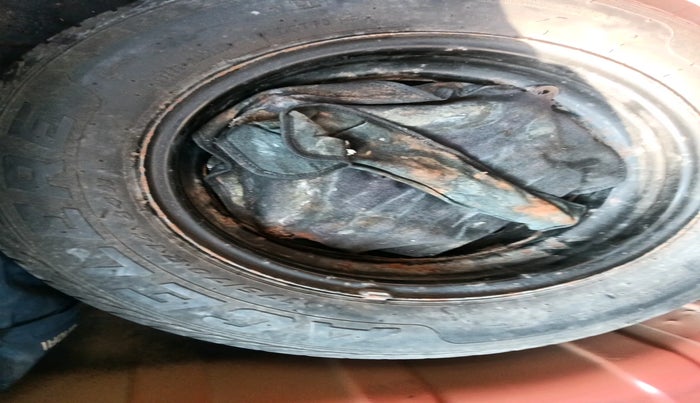 2011 Hyundai i20 MAGNA 1.2, Petrol, Manual, 10,281 km, tyre