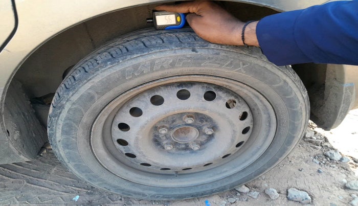 2019 Maruti Ertiga VXI SHVS, Petrol, Manual, 1,51,565 km, tyre