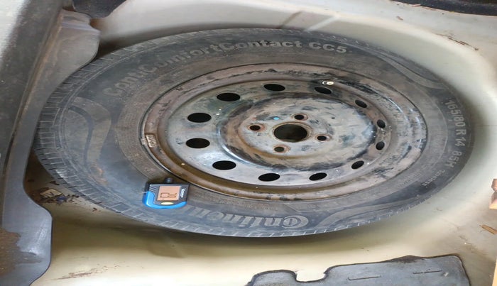 2012 Maruti Swift VDI, Diesel, Manual, 91,050 km, tyre