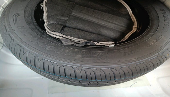 2025 Tata Curvv Accomplished Plus A 1.2 Hyperion GDI Petrol 6MT, Petrol, Manual, 2,104 km, tyre