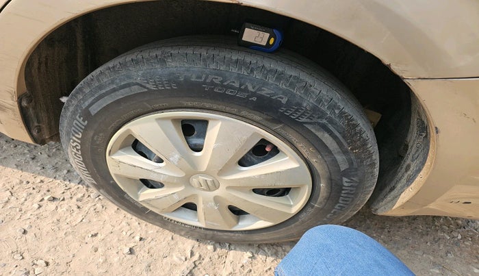 2010 Maruti Swift Dzire VXI, Petrol, Manual, 49,143 km, tyre