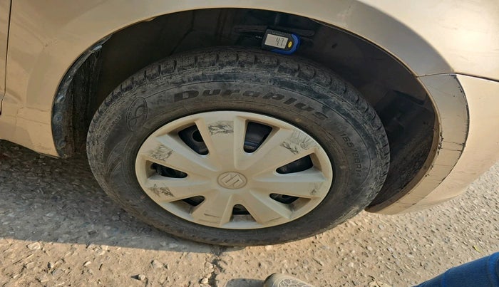 2010 Maruti Swift Dzire VXI, Petrol, Manual, 49,143 km, tyre