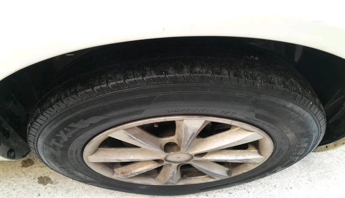 2013 Maruti Swift VDI, Diesel, Manual, 1,26,279 km, tyre