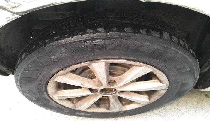 2013 Maruti Swift VDI, Diesel, Manual, 1,26,279 km, tyre