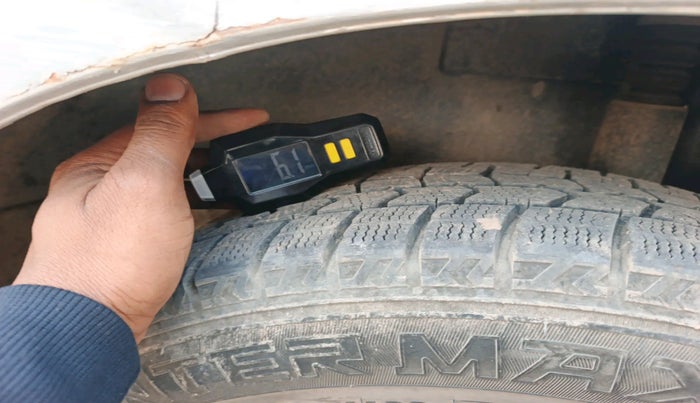 2013 Maruti Ritz VXI, Petrol, Manual, 83,668 km, tyre