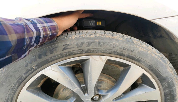 2015 Hyundai Verna FLUIDIC 1.6 CRDI S(O) 4S, Diesel, Manual, 2,40,940 km, tyre