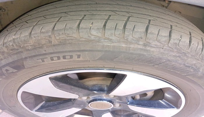 2018 Tata NEXON XZ PLUS PETROL, Petrol, Manual, 70,454 km, tyre