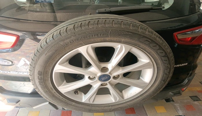 2021 Ford Ecosport TITANIUM 1.5L PETROL, Petrol, Manual, 67,240 km, tyre