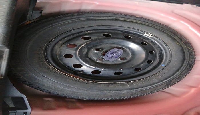 2019 Maruti Swift VXI AMT, Petrol, Automatic, 11,560 km, tyre